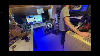 L.K.V.Ñ - Oriental Express (Midnight Live Session)