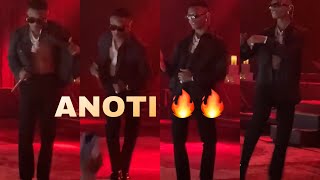 #MILTOUR : Wizkid With ‘ANOTI DANCE’ In Orlando, FL