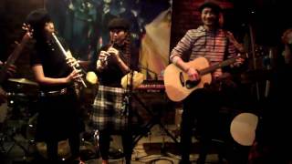 The Green Banshees  LIVE