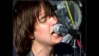 The Strokes - Heart In A Cage - T In The Park 06