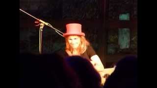 Sharon Shannon Live in Cardiff 2012 2 of 6