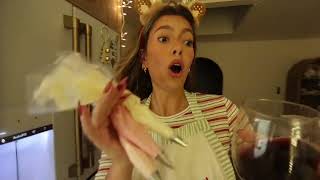2025 VLOGMAS INTRO🧑🏼‍🍳🍷🧁 #vlogmas #intro #vlogmasintro #fyp