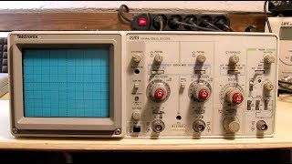 Tektronix 2213 Oscilloscope Teardown and Restoration