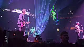 ALIENS EXIST - BLINK-182 - Capital One Arena 5-23-23