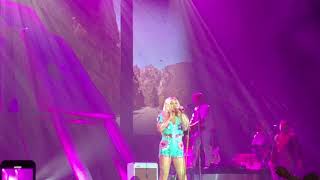 Kesha & Macklemore performing Good Old Days live at Camden NJ 7-25-18 The Adventures Tour