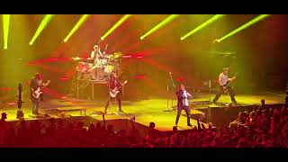 The Mountain - Thee Days Grace LIVE at Vidéotron Center (QC) - 2025