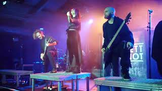 Skarlett Riot - Gravity (EngineRooms, Southampton 09/11/2025)