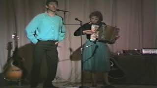 Horwich Folk - Wild Colonial Boy (Howard and June)