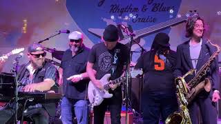 Victor Wainwright jam with Kenny Wayne Shepherd on LRBC #44.  Give Me Back My Wig.