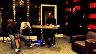 How Does it Feel (D'Angelo cover) Izzy