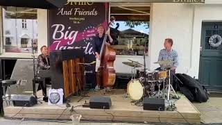 Big Jazz Day Divino's &Friends