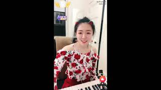 Miranda千盒子姐姐- UNIPX - Live House Christmas Performance 2020