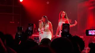 FLO Live - Feature Me - New Century Hall, Manchester 3 April 2023