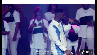 spontaneous worship by Yefter Nkansah (adom wura)