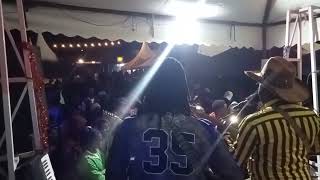 Karish live performing niwe uvitagia karimi ugaga tuthii tukathimwe