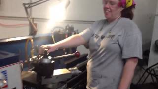 Can rocking internal threads