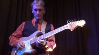 Greensleeves. arpeggios/melody arr by Garry Chambers.
