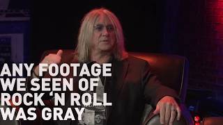 Speakeasy - Joe Elliott Remembers Seeing Rock and Roll on TV