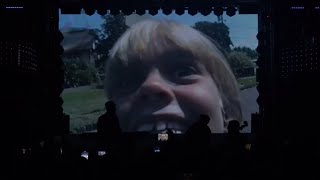 Nick Carter pays tribute to Aaron Carter at “Songs for Tomorrow” benefit