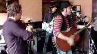 Mad Dog Mcrea - Bear Necessities Live at Kitty O'Hanlons 1/7/2007