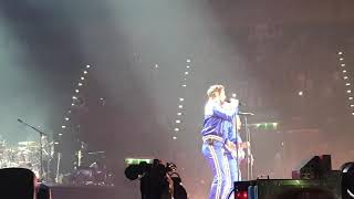 Take That - Greatest Hits Tour - It Only Takes A Minute Girl - Birmingham