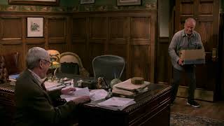 Frasier (2023) - Daughters, Lock Up Your Mothers!
