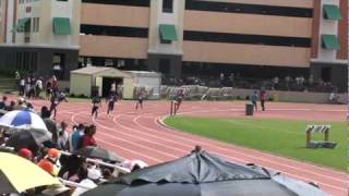 Mens - 200m Heat 7 - 2010 UCF Invite.MPG