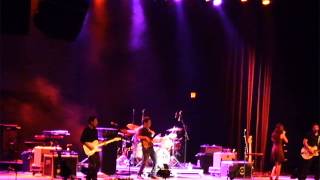 Cassadee Pope Casino NB 3d