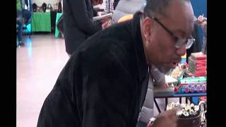 Afternoon at the Flea Market: The Treasure Liquidator at Work