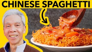 🍅 Dad’s CRISPY Noodles with TOMATO & BEEF! (番茄牛肉煎麵)