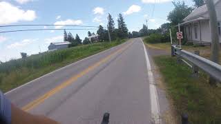 Vers St-Roch de l'Achigan ville morte apres les vacances de la construction