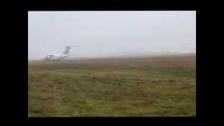 Взлет и посадка Ан-148 на грунтовую ВПП