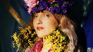 13 avril • Floralia • Kyrie Kristmanson