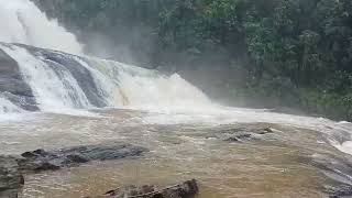 නානවනම් නාන්න ලොවෙත් නැති වෙන්න මාතර සුපිරි තැනක්