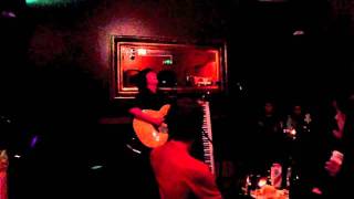 Stephanie Finegan live @ Kama Lounge