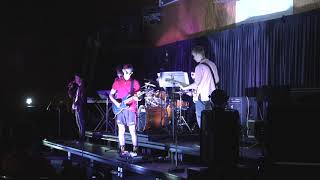 Aidan House - Glass House