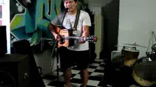 Mike Park plays a new song at the Cuddlespace