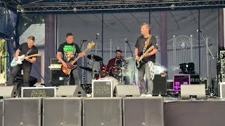 Koncert zespołu Fizyka Płynów w Szczecinku