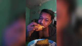 আমার বোন বানিয়েছে || পাউরুটি দিয়ে ডিমের ওমলেট || খুব মজাদার || New Video 2019