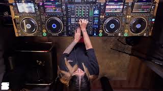 Carolina Freydell (Afrohouse/ Indie Dance) - Sequence Lab