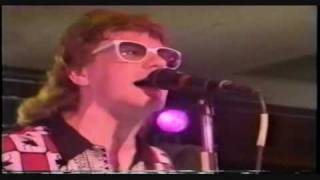 The Windows video recording of "Love Ya' Tonight" at The Dock in Ridgeland, MS (Larry Brewer) 1991
