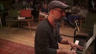 Richard Kapp & The Gowns - Say Hello
