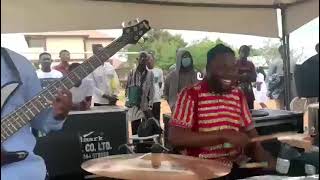 Ashley Cole🎸 with varieties of baselines. Super extreme🇬🇭.