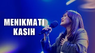Menikmati Kasih / Saat Indah Kuberhadapan DenganMu - GMS Live 