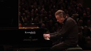 Mikhail Pletnev Franz Schubert, Sonate pour piano D. 537- Allegretto quasi andantino
