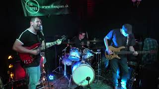 THE SPIES - CAST NO SHADOW - LIVE AT THE CROWN INN BRIDPORT