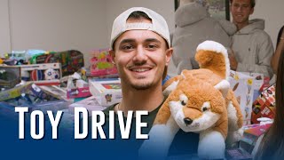 Menlo College Athletics Spreads Holiday Cheer with Good Tidings Foundation Toy Drive | 2025 Recap