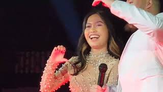 Huab Vwj & Jason Thao sing "Hlub koj mus ib txhis" @ Hmong Nouveau 2022