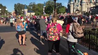 WDW 2017***: a day at Magic Kingdom. Character dining. Mainstreet mayor