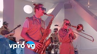GreyHeads - Cloud Cruising (live)